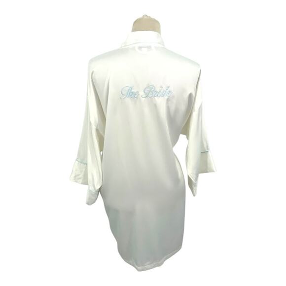 In Bloom by Jonquil Open Front White Satin Bride Robe Size Large NWOT - Picture 5 of 10